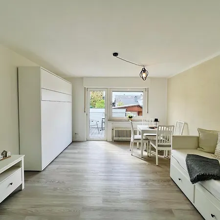 Modernes Westerwaldsteig Mit Balkon Und Klima Brandscheid