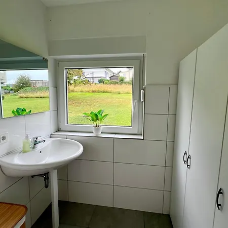 Apartment Modernes Westerwaldsteig Mit Balkon Und Klima Brandscheid